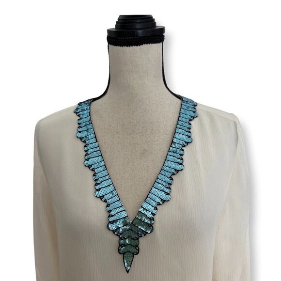 Uterque cream sequin neck and sleeves trims silk blouse size M - Picture 2 of 9